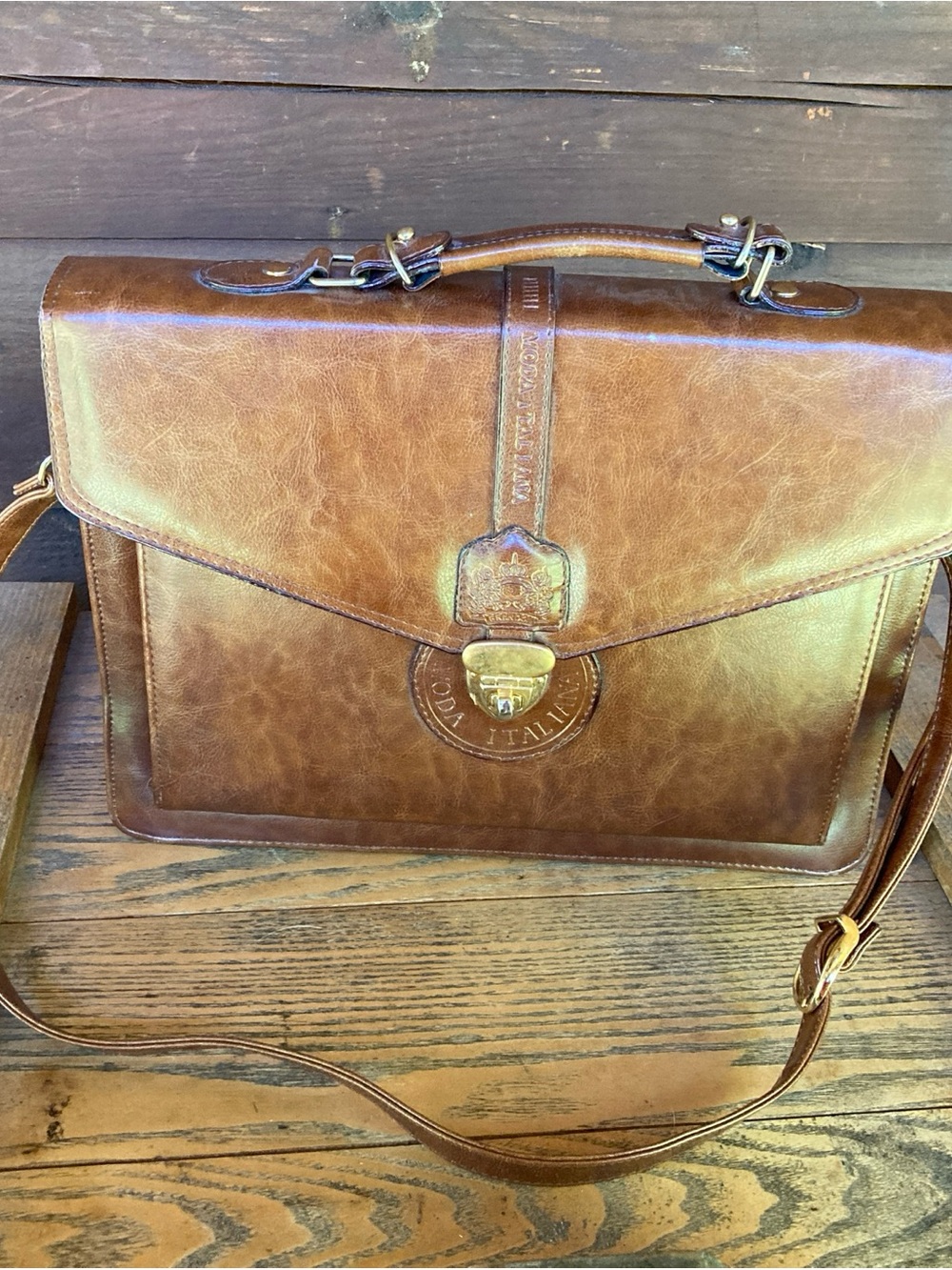 Vtg 90s Italian Brown Leather messenger Briefcase Shoulder Bag